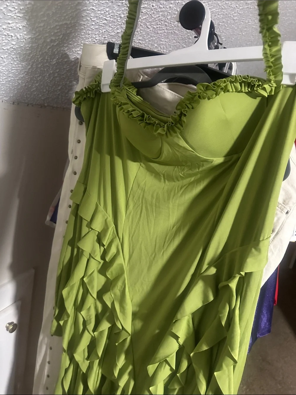Women's Lime Green Ruffled Sleevelessdress - Brand Unspecified cut small